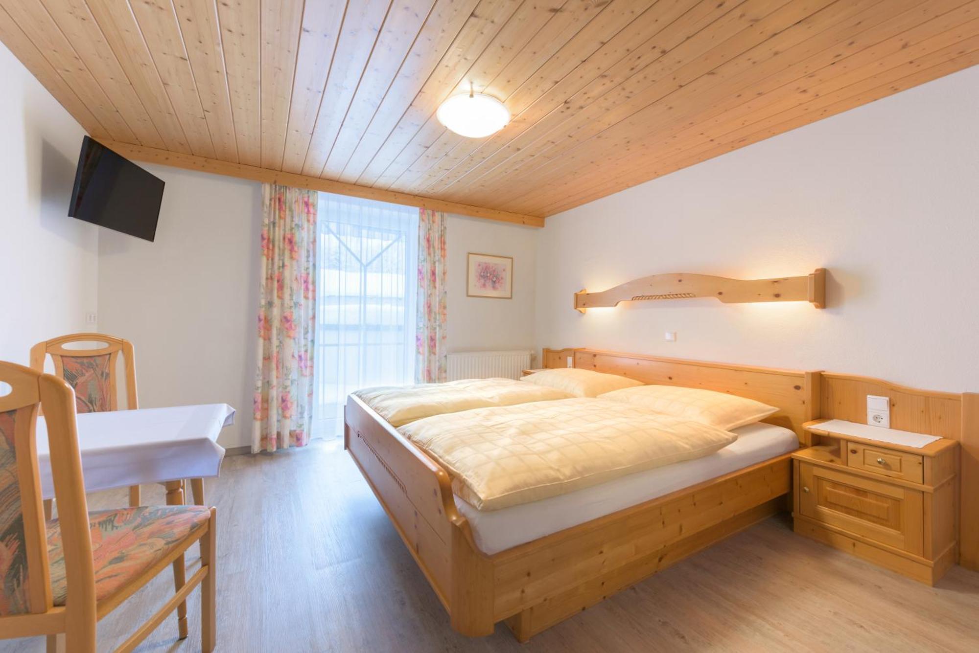 Apartamento Haus Meneweger Flachau Habitación foto