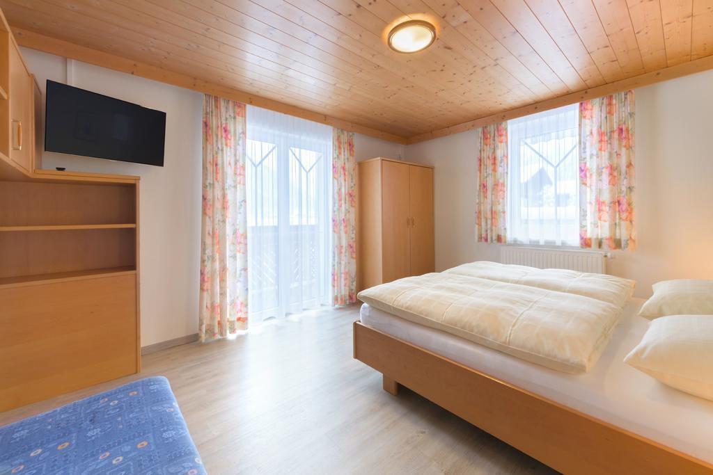 Apartamento Haus Meneweger Flachau Exterior foto